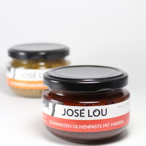 Olivenpaste aus schwarzen Empeltre-Oliven mit Harissa 120g