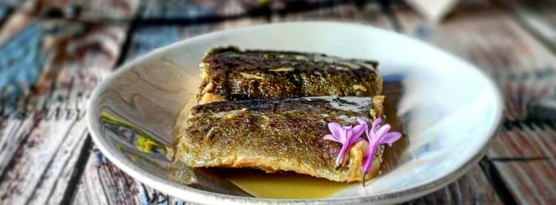 Geräucherte Forellenfilets in Olivenöl