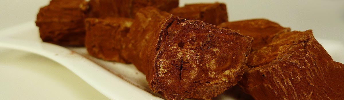 Schwarzwälder Langholz - Eine edle Pralinenkreation von der Confiserie Wetzel im Schwarzwald 100g