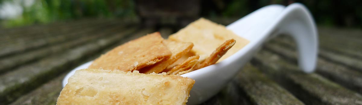 Käsecracker - eine feine Knabberei von Backspiel aus Zellingen 100g