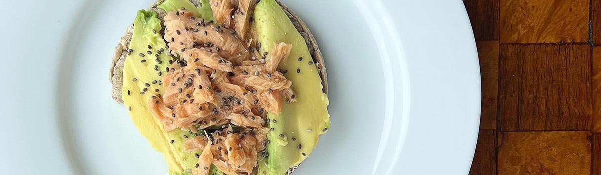 Salmón Rojo al Natural - Rotlachs (Sockey) in Lake von OLASAGASTI, Markina, Bizkaia (Spanien) Salmón Rojo al Natural - Rotlachs (Sockey) in Lake von OLASAGASTI, Markina, Bizkaia (Spanien)